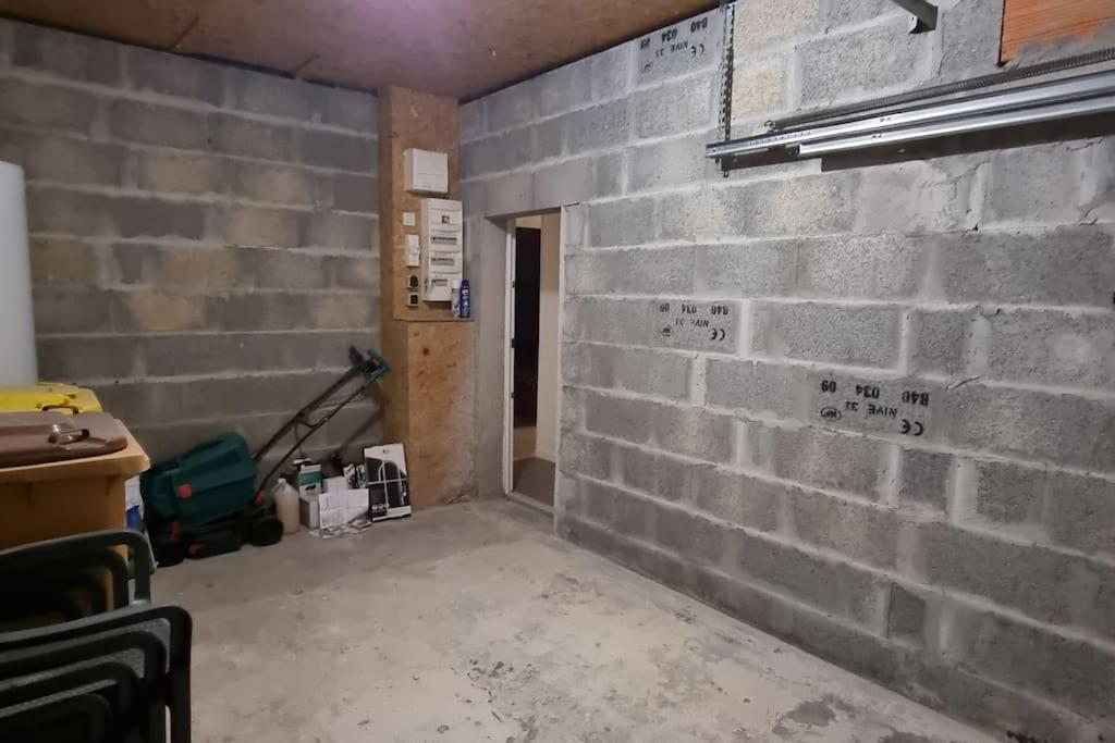 Belle Maison Climatisee Renovee Pac-Man Entre Collegues, Amis, Famille - Barbecue - Netflix - Prime - Baby Foot 50Cts Saint-Seurin-sur-l'Isle Εξωτερικό φωτογραφία