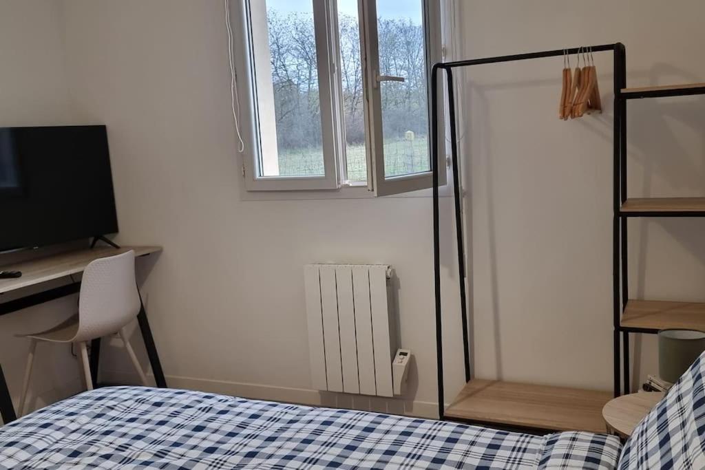 Belle Maison Climatisee Renovee Pac-Man Entre Collegues, Amis, Famille - Barbecue - Netflix - Prime - Baby Foot 50Cts Saint-Seurin-sur-l'Isle Εξωτερικό φωτογραφία