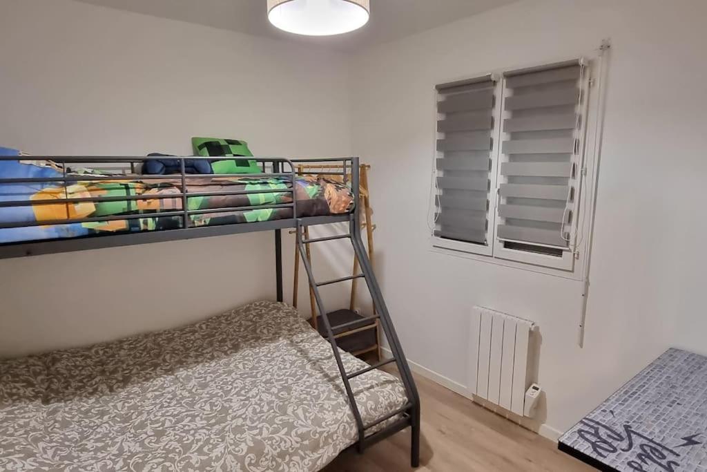Belle Maison Climatisee Renovee Pac-Man Entre Collegues, Amis, Famille - Barbecue - Netflix - Prime - Baby Foot 50Cts Saint-Seurin-sur-l'Isle Εξωτερικό φωτογραφία
